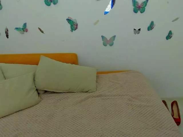 emmacutes from BongaCams