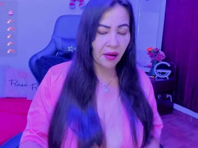esmeraldamilf from BongaCams