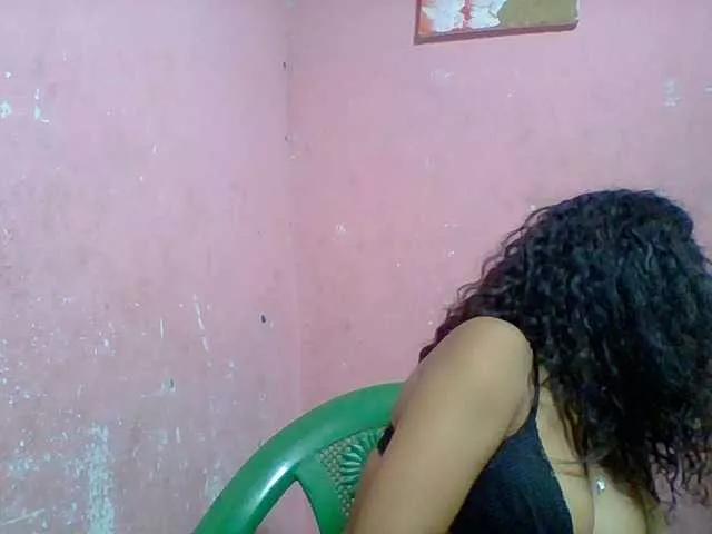 Estelahh from BongaCams