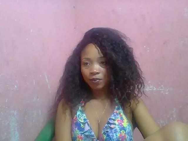Estelahh from BongaCams