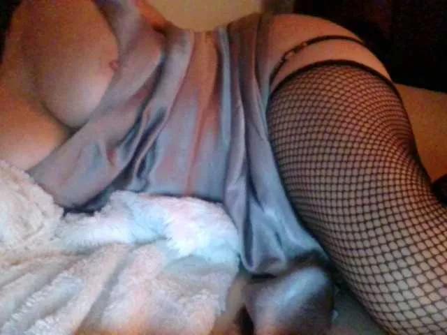 Esterkiss from BongaCams