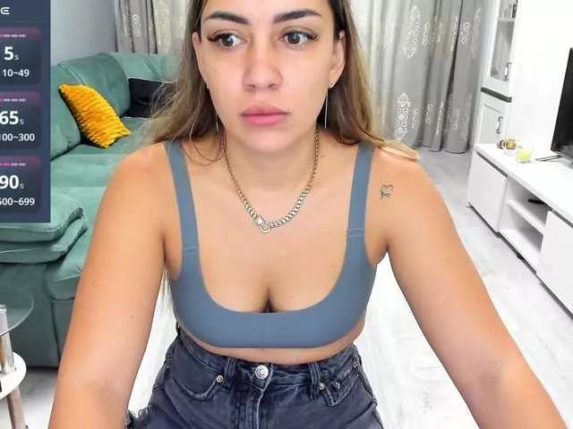EveeEvian webcams show profile image 