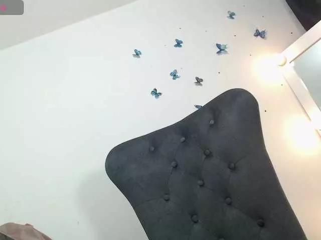 Evelyn-blak from BongaCams