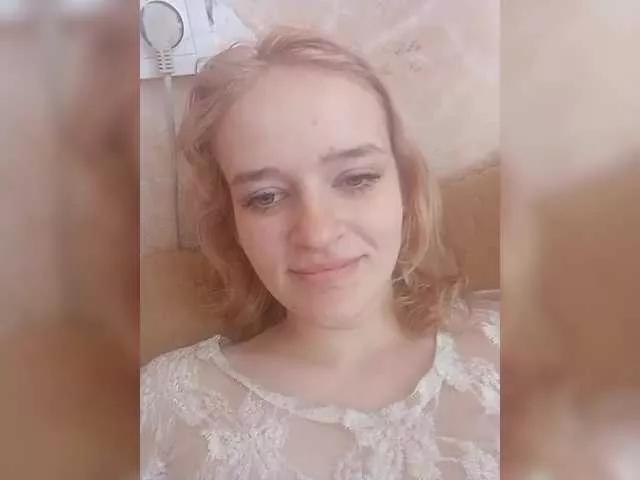 EvelynXKukla from BongaCams