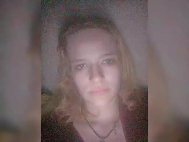 EvelynXKukla from BongaCams
