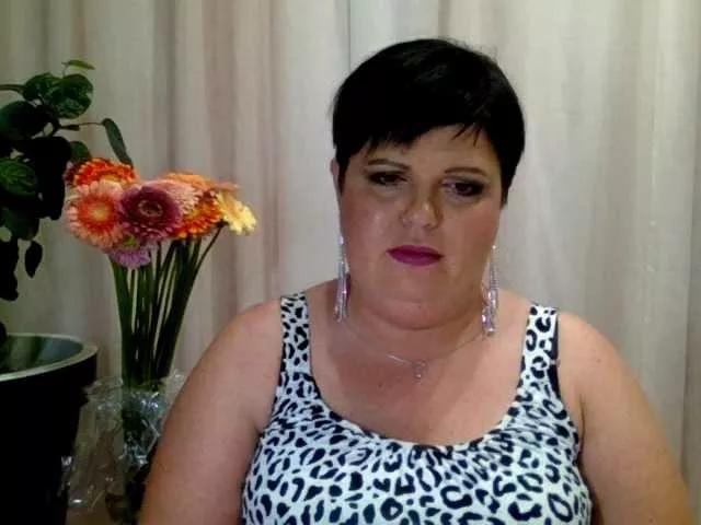 EveMature from BongaCams