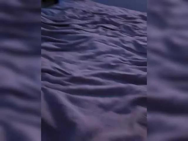 FODFOD from BongaCams