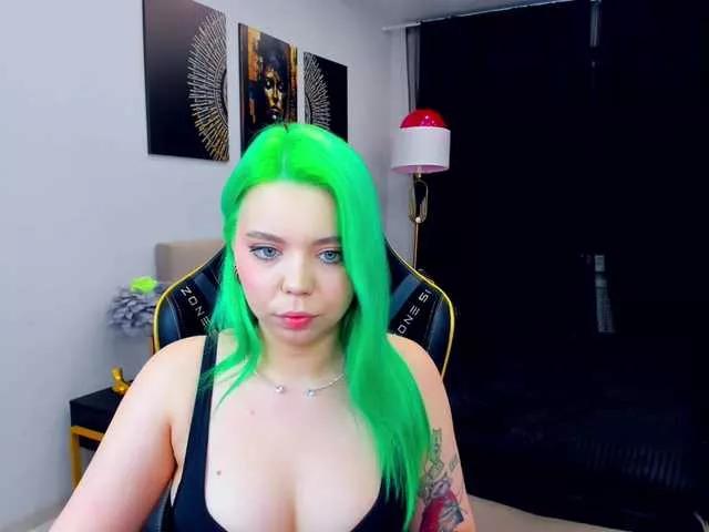 FunnyVibe from BongaCams