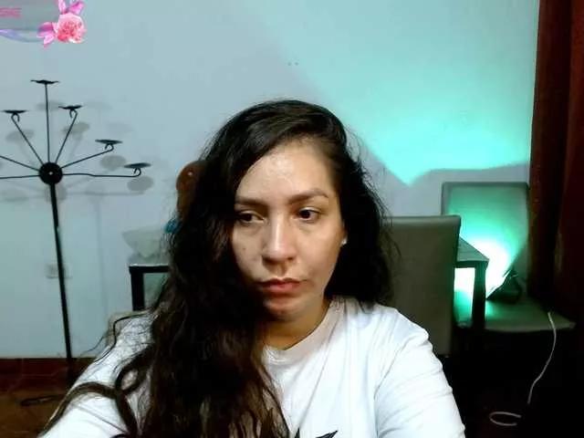 goddess-nahy from BongaCams