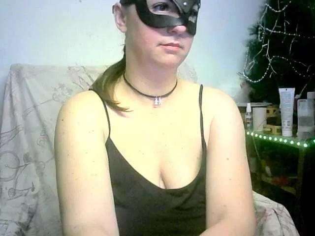 GoldenFisha webcams show profile image 
