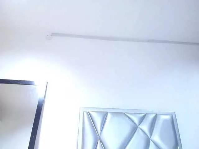 Goldenn-ass webcams show profile image 