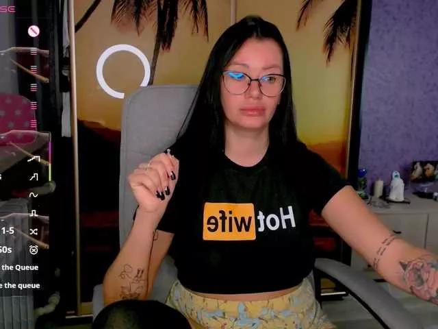 goldenwitchx from BongaCams is Freechat