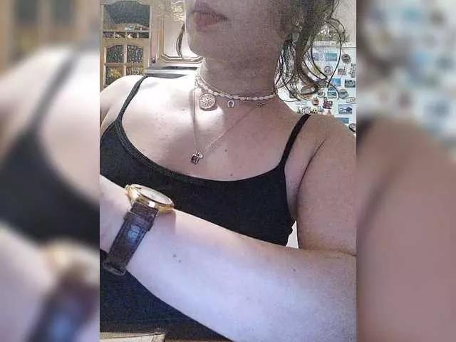 Good-woman from BongaCams