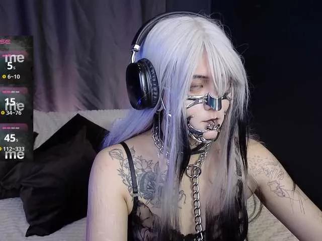 GothXRaven webcams show profile image 