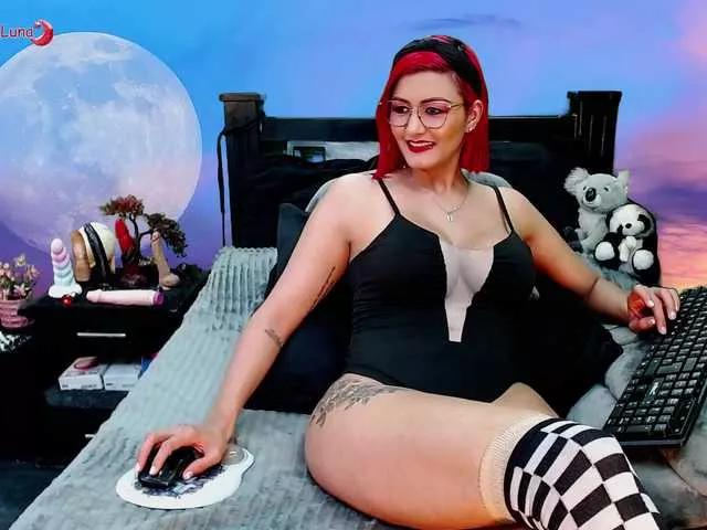 Hanna-Luna from BongaCams