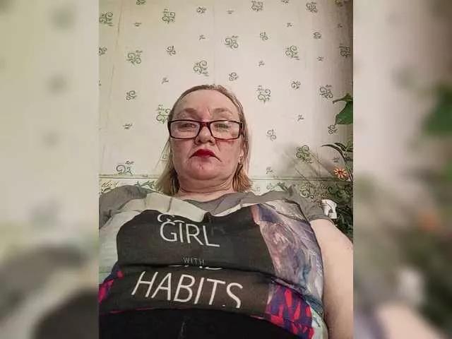 HelenaGloss from BongaCams