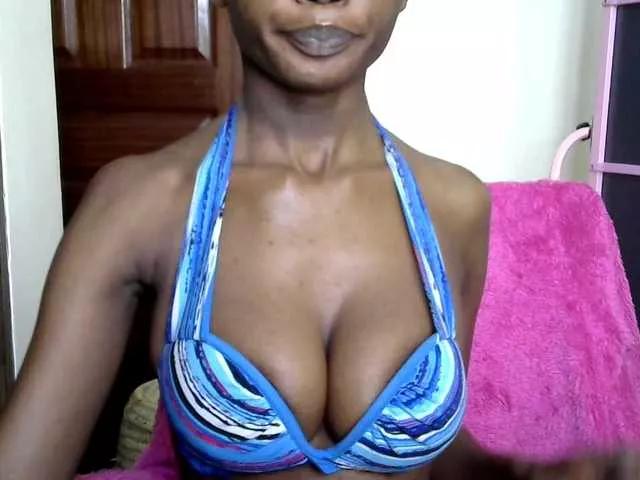 hippyshanice from BongaCams