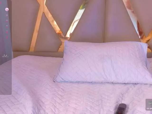hollyvega from BongaCams is Freechat