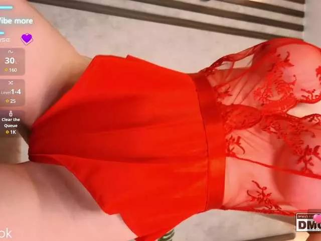 Hollywww from BongaCams
