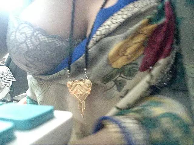 Hotpavitra webcams show profile image 