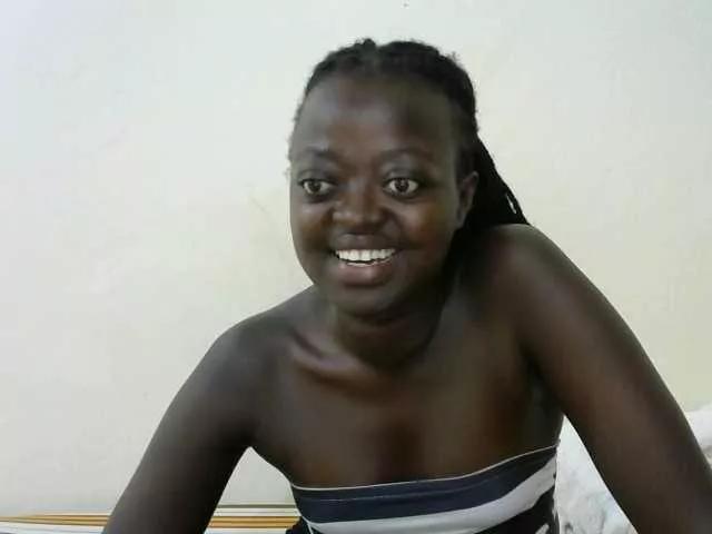 Hottiejoy from BongaCams