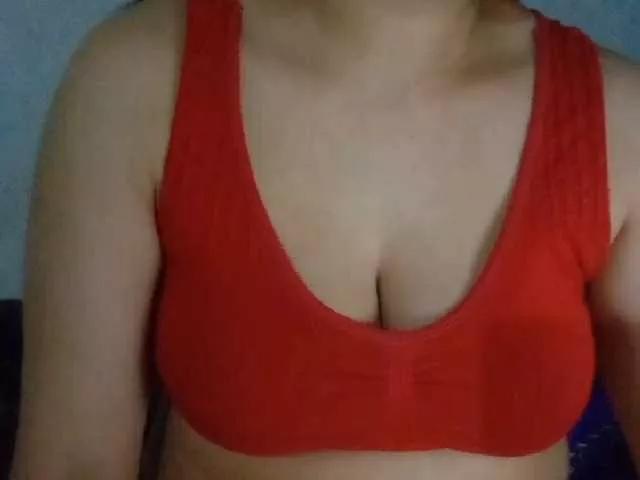 indiagirl50 from BongaCams