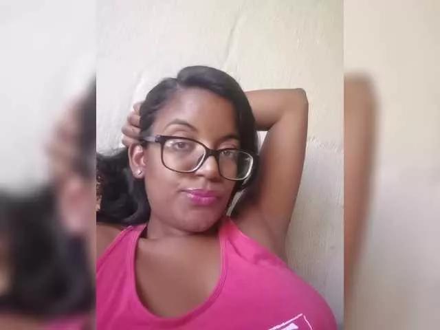 IndianBeaut from BongaCams