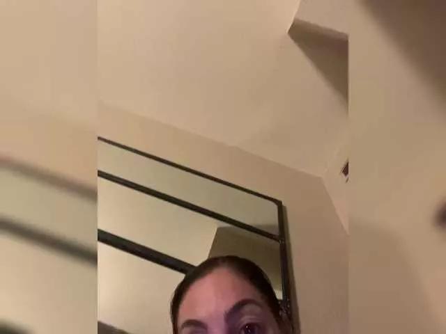 IrinkaGata from BongaCams