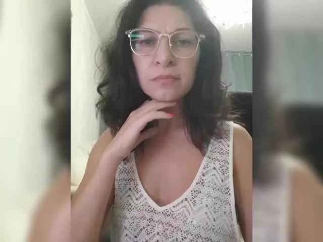 IriskaMai from BongaCams
