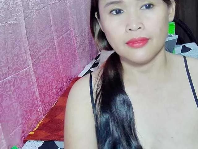Itsmeheart webcams show profile image 