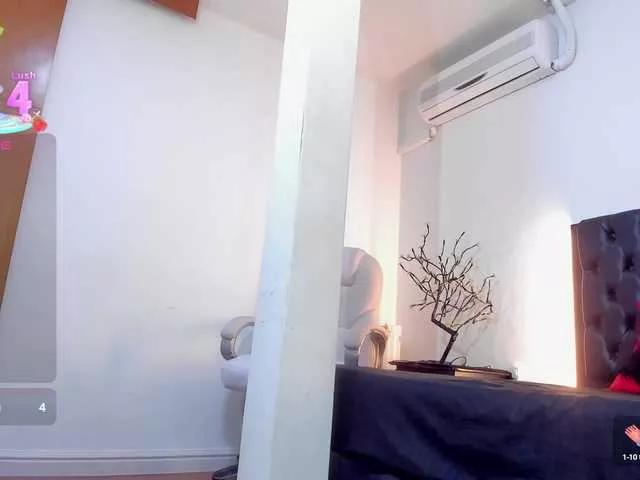 ivi-lopezz from BongaCams is Freechat