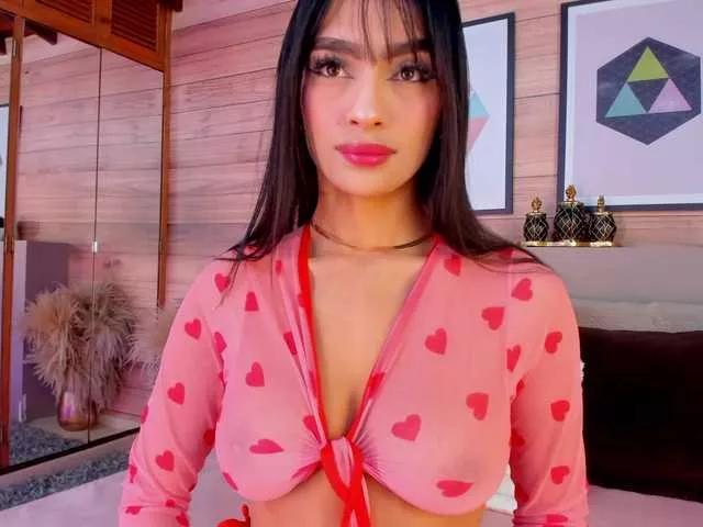 IzzyWild from BongaCams