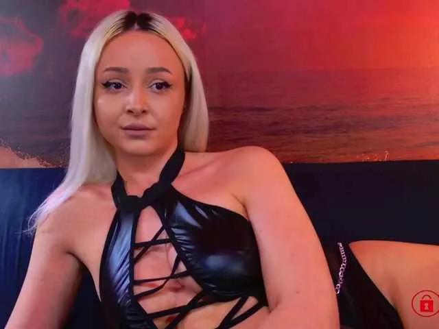 JazzyJULIA from BongaCams