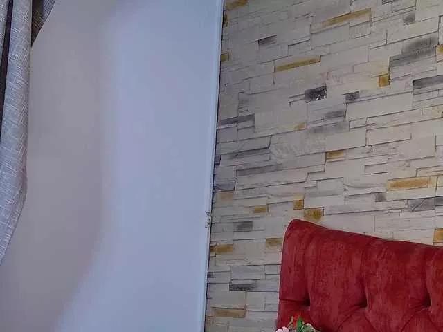 JessyBee from BongaCams