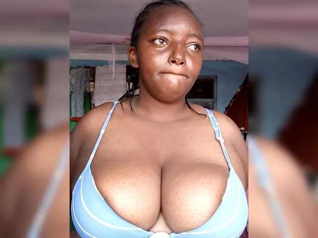 Joyiehh webcams show profile image 