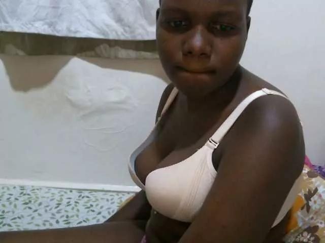 juicy-bella from BongaCams is Freechat