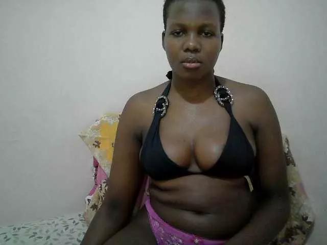 juicy-bella from BongaCams is Freechat