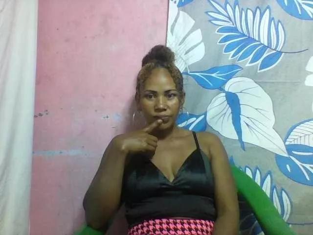julianaah from BongaCams is Freechat