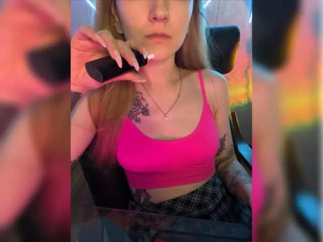 K-A-T-A-N-A from BongaCams