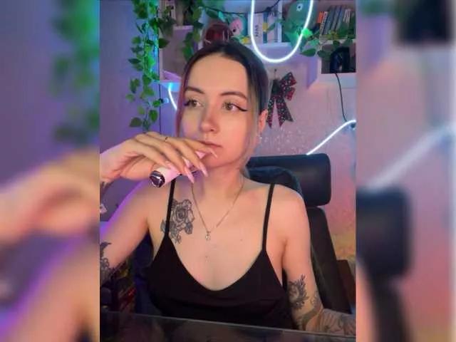 K-A-T-A-N-A from BongaCams