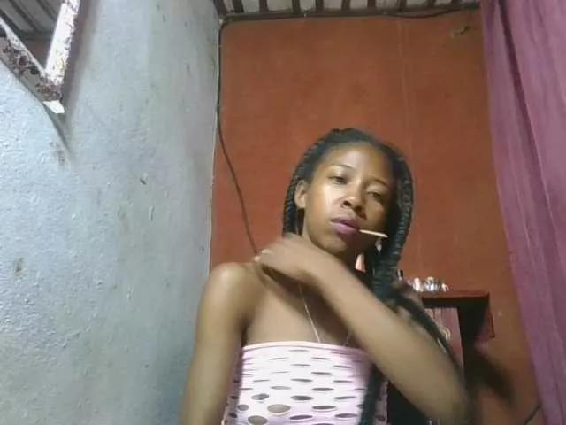 karamel-sexy from BongaCams
