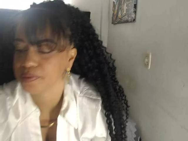 karlie-hot from BongaCams is Freechat