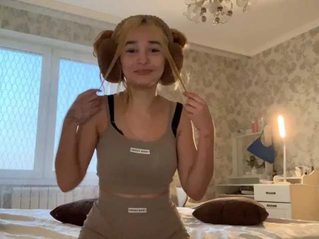 Photos of Karyy from BongaCams is Freechat