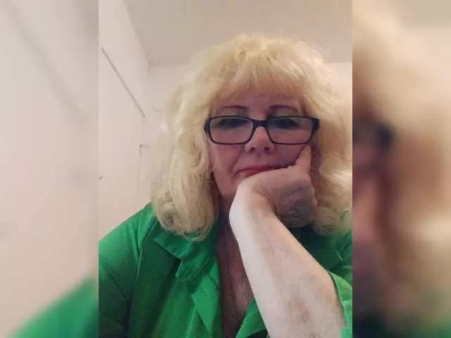 KASANDRABOLOSHKA from BongaCams is Freechat