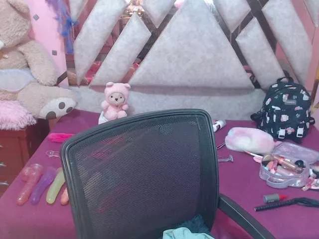 katalinalxx from BongaCams