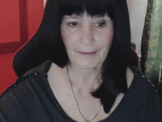 KatarinaGloss from BongaCams