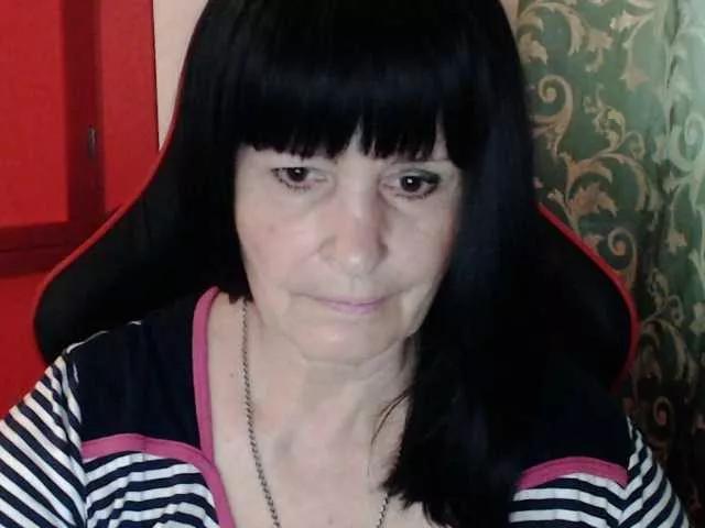 KatarinaGloss from BongaCams