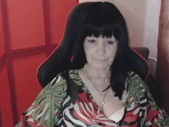 KatarinaGloss from BongaCams