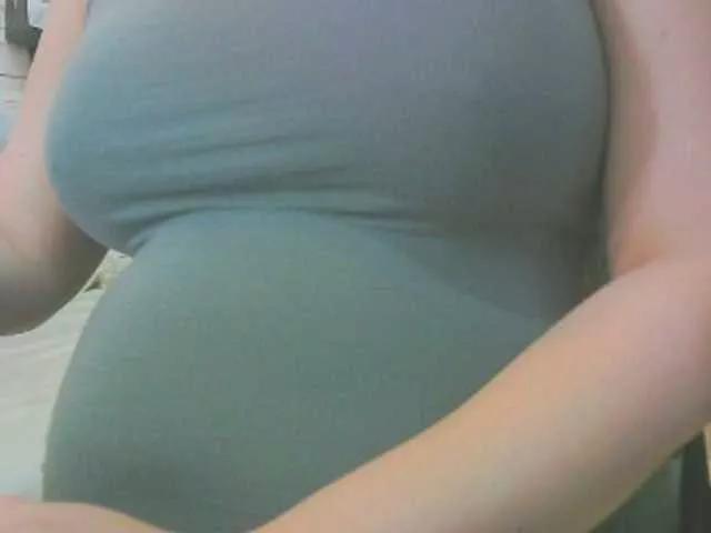 KeepmepregO from BongaCams