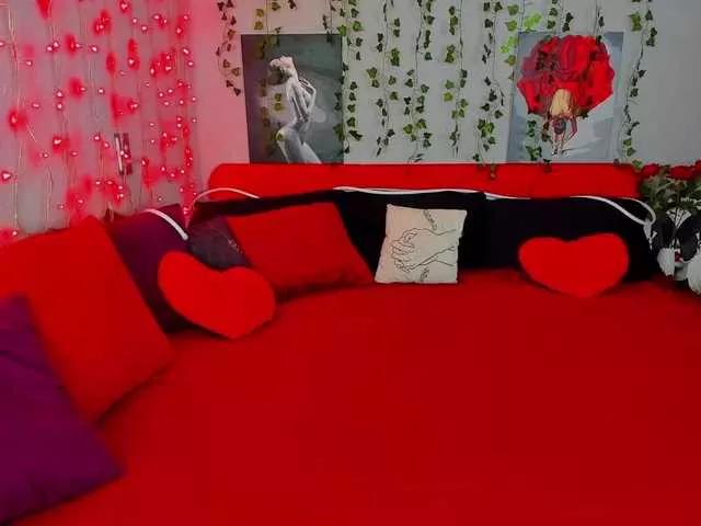 KellyFlores from BongaCams